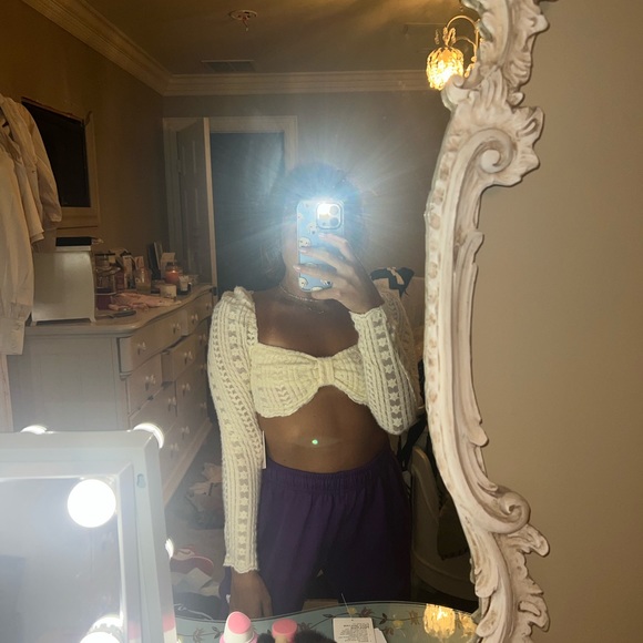 Crop top - Picture 1 of 6